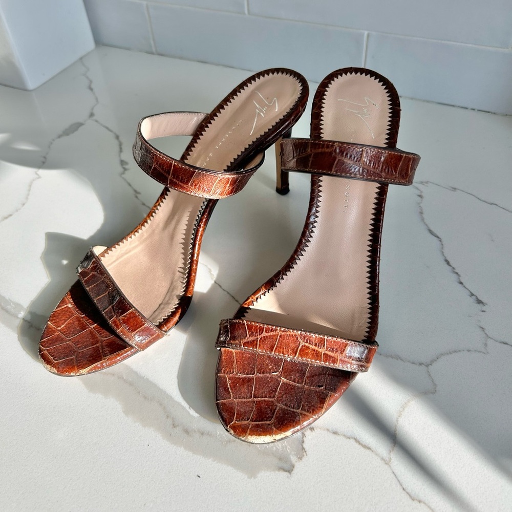Giuseppe Zanotti strappy heels 38